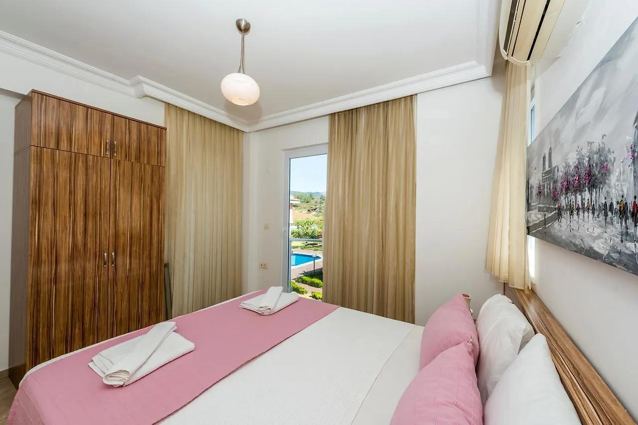 Legend Apartments Calis Beach Fethiye 0*,