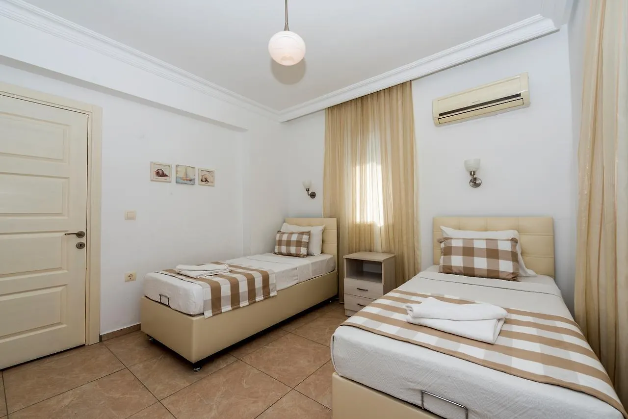 Semesterbostad Legend Apartments Calis Beach Fethiye