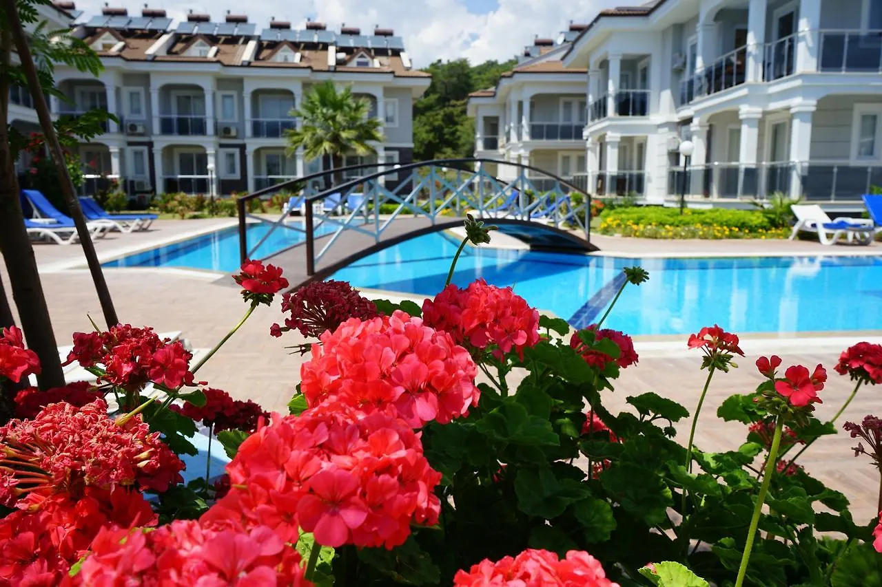 Semesterbostad Legend Apartments Calis Beach Fethiye Turkiet